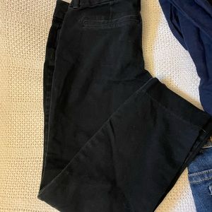 Black cropped business casual pants